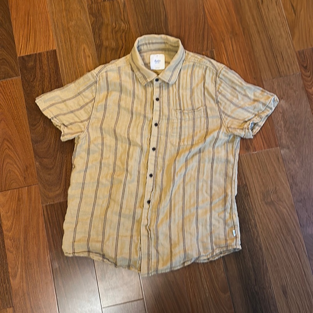 Katin button up